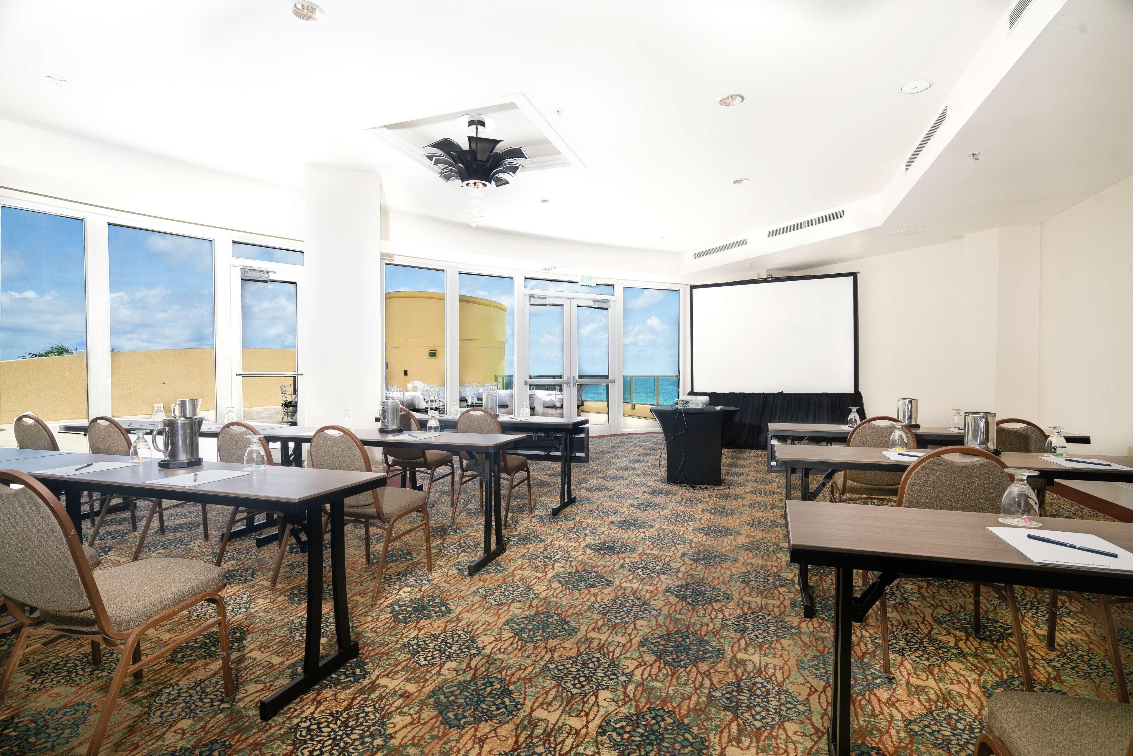 Doubletree By Hilton Ocean Point Resort - North Miami Beach Sunny Isles Beach Ngoại thất bức ảnh