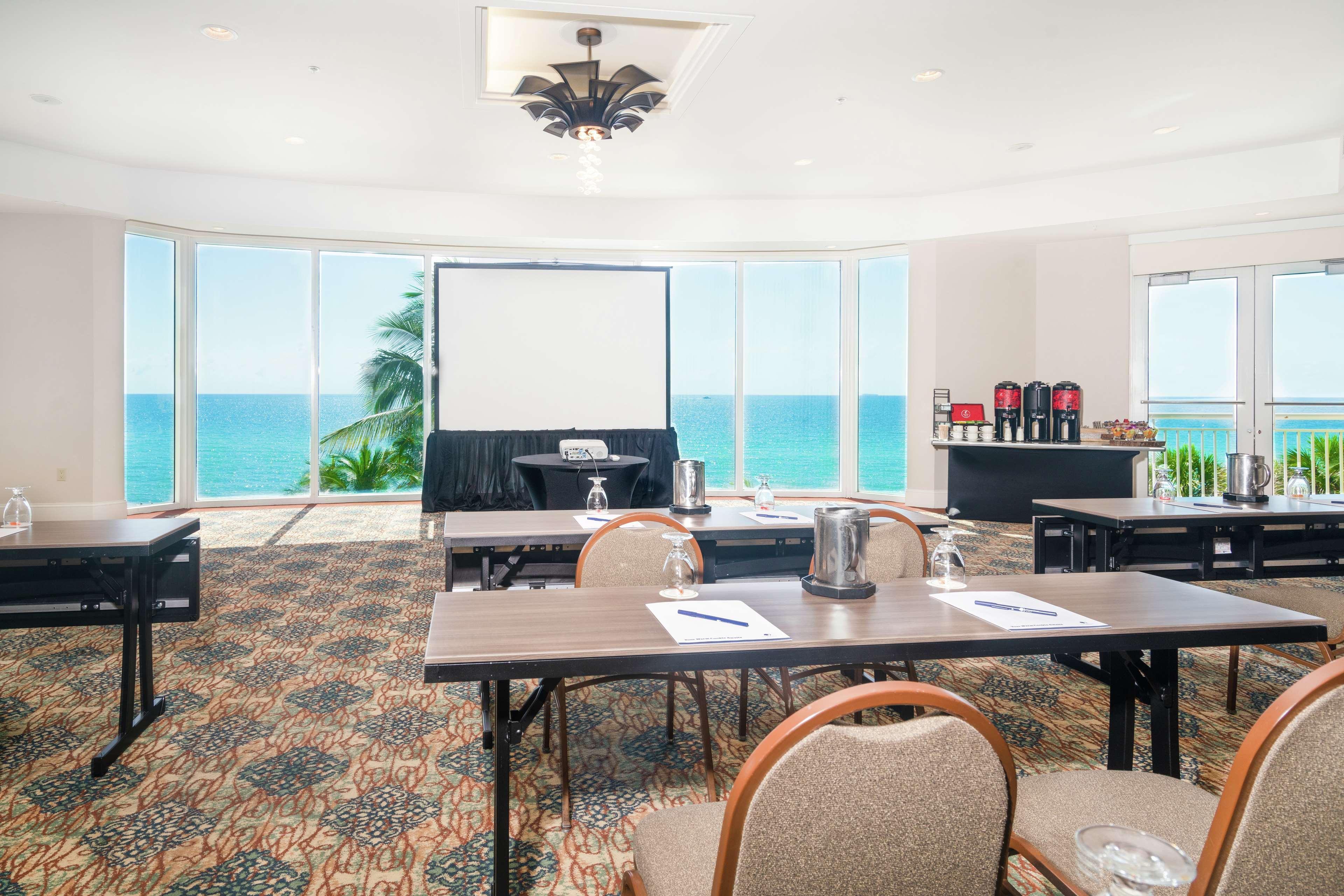 Doubletree By Hilton Ocean Point Resort - North Miami Beach Sunny Isles Beach Ngoại thất bức ảnh