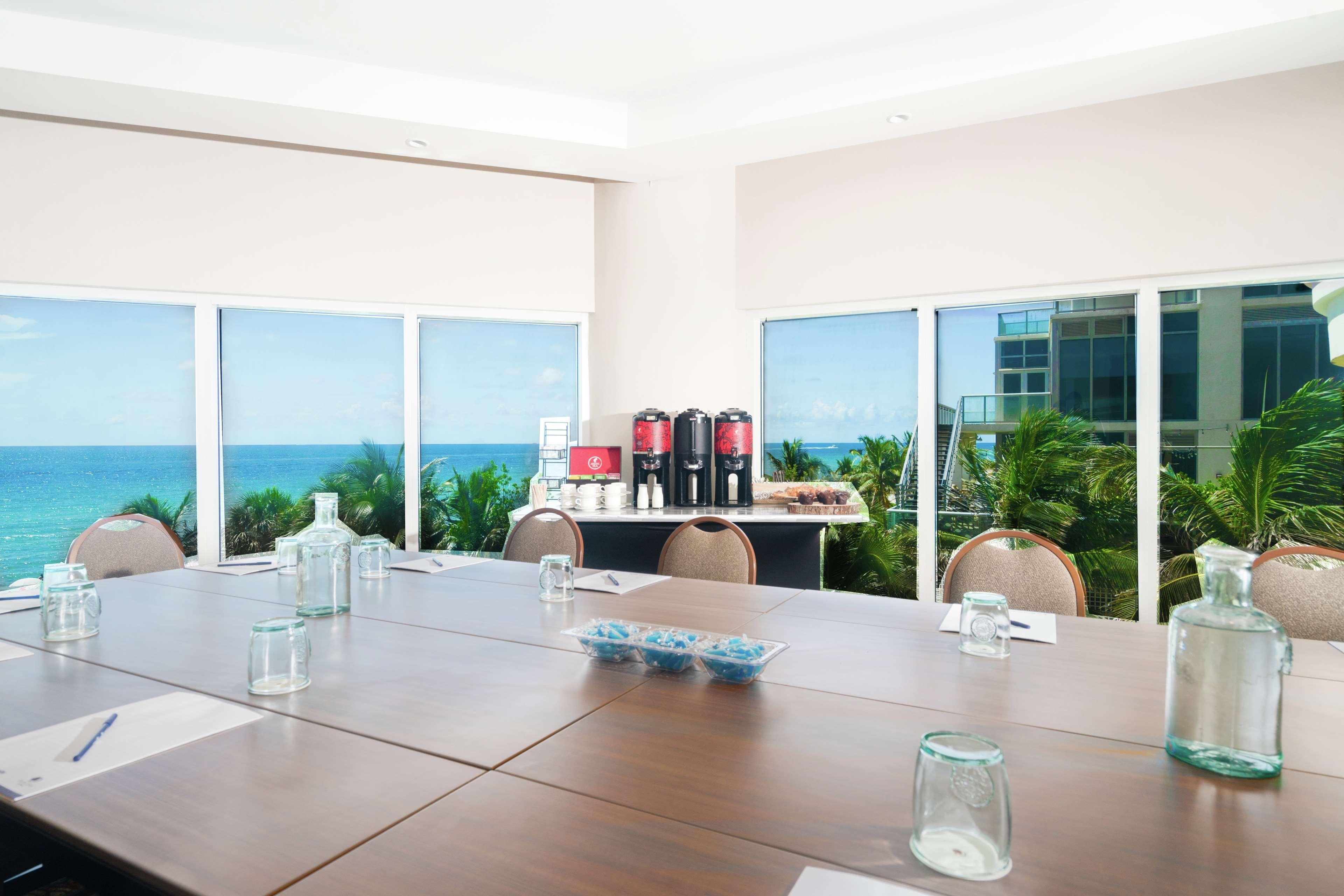 Doubletree By Hilton Ocean Point Resort - North Miami Beach Sunny Isles Beach Ngoại thất bức ảnh