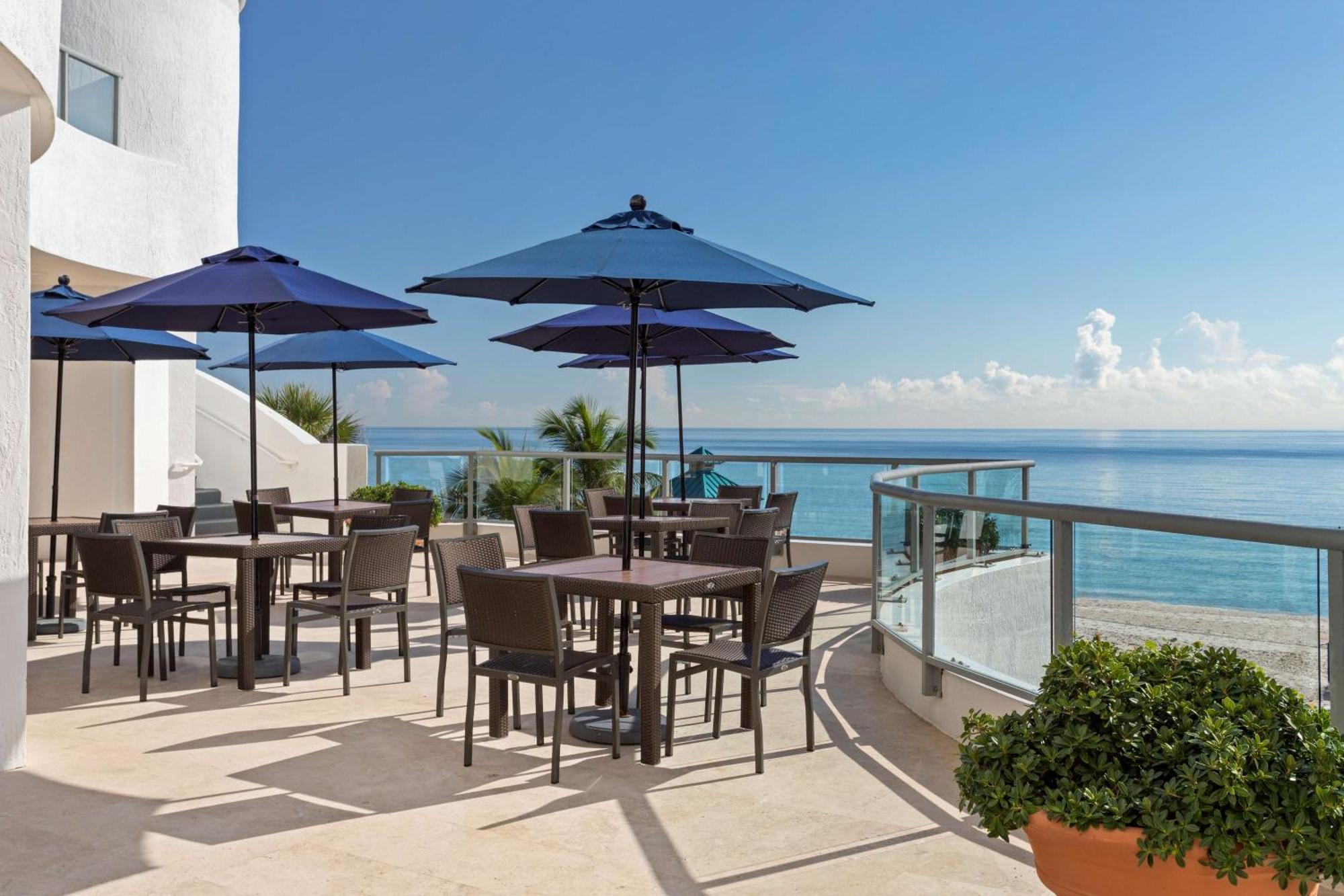 Doubletree By Hilton Ocean Point Resort - North Miami Beach Sunny Isles Beach Ngoại thất bức ảnh